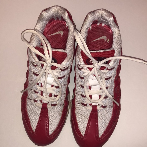 Limited edition Nike sneakers - Picture 6 of 11